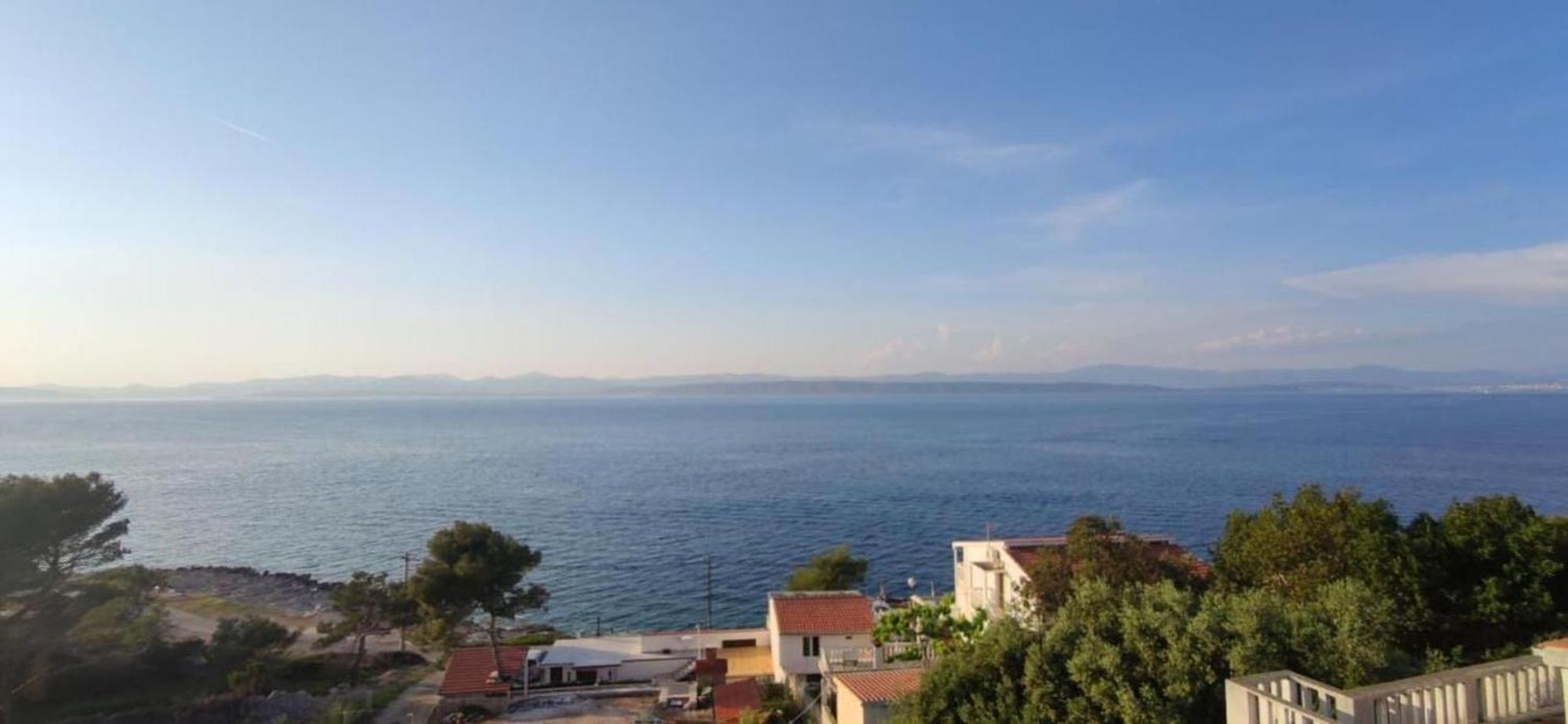 Apartments Vlado - 50M From The Sea Rogac Bagian luar foto